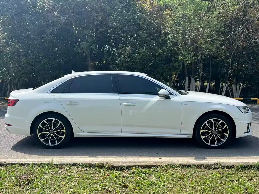 Audi A4L — миниатюра 4