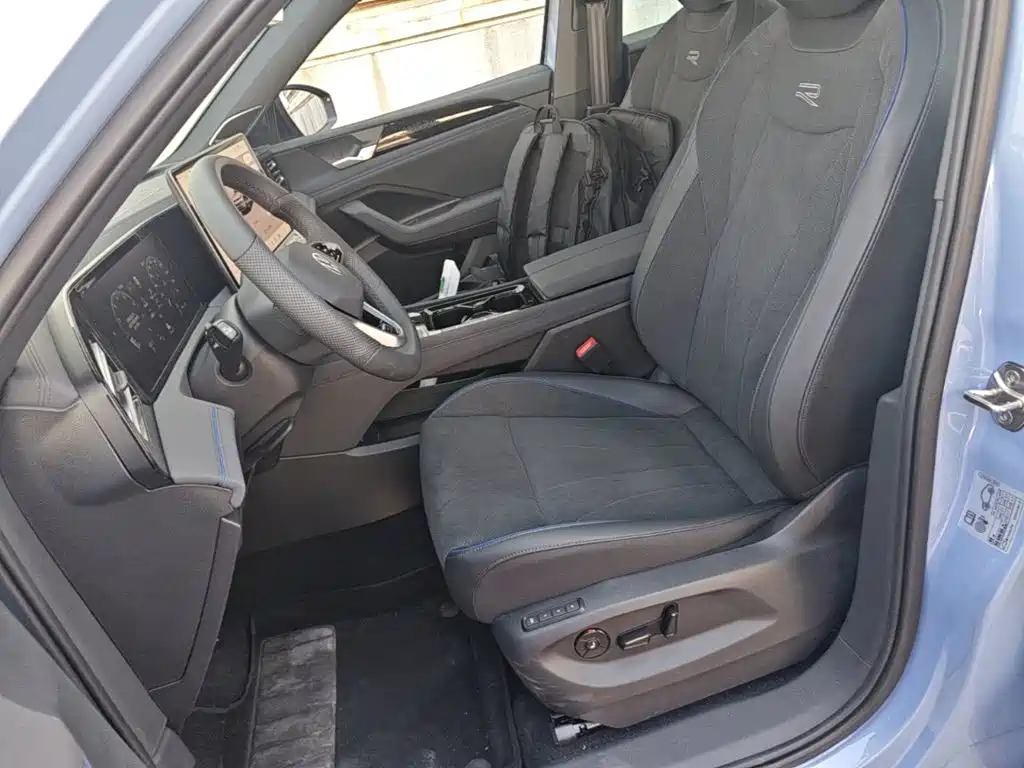 Volkswagen Tiguan L — миниатюра 15