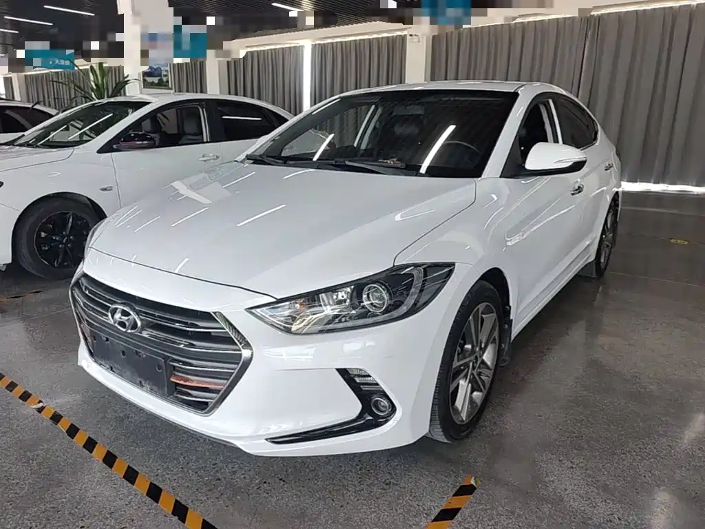 Hyundai Elantra — миниатюра 2