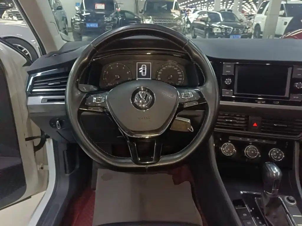Volkswagen Bora — миниатюра 11