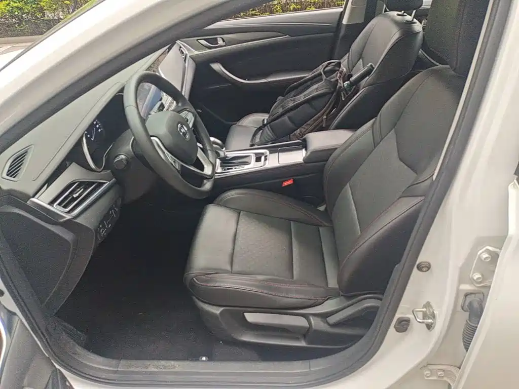 Changan Eado — миниатюра 15