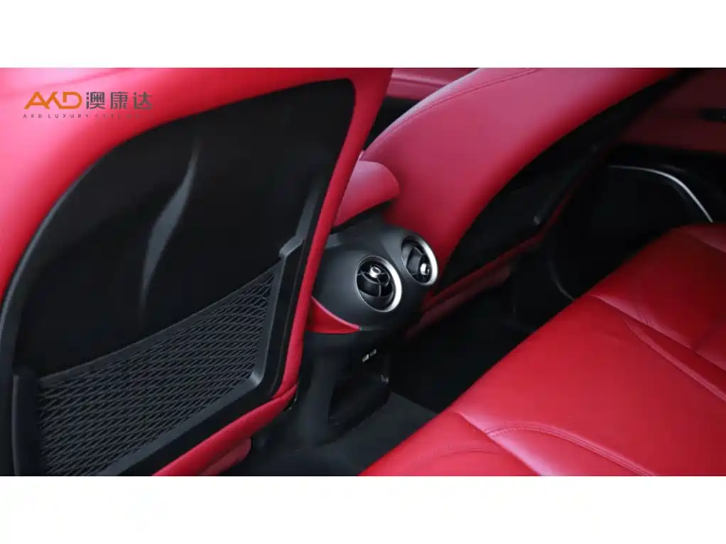 Alfa Romeo Stelvio — миниатюра 9