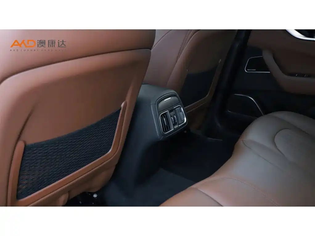 Maserati Levante — миниатюра 9