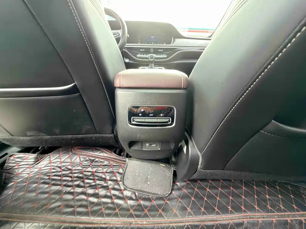 GAC Motor Trumpchi M6 — миниатюра 15