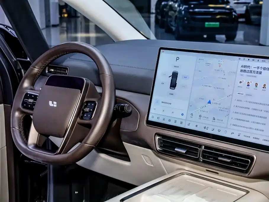 Li Auto Li MEGA — миниатюра 27