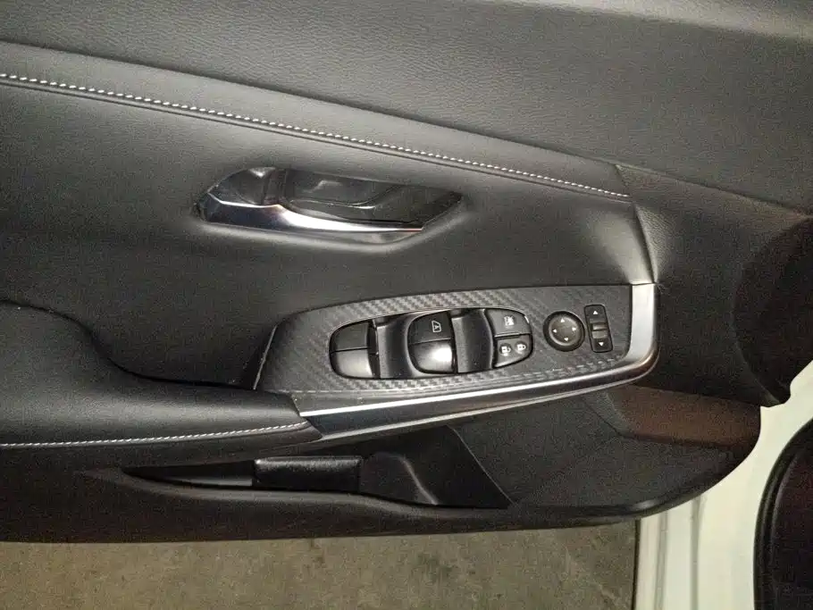 Nissan Sylphy — миниатюра 7