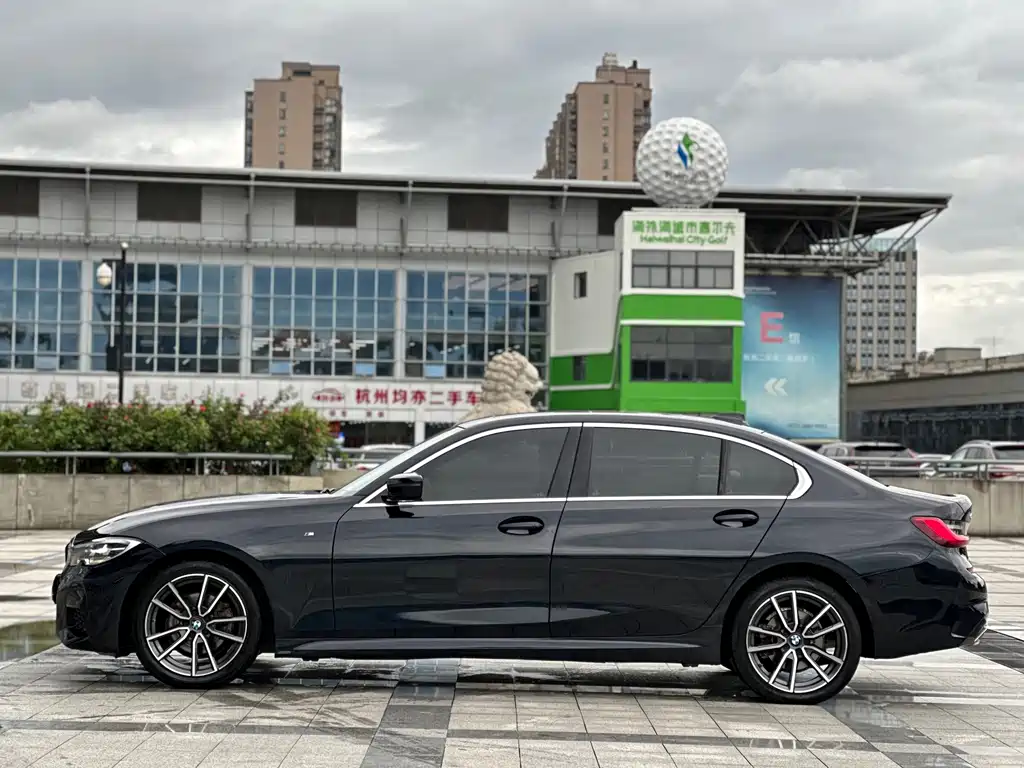 BMW 3 Series — миниатюра 8
