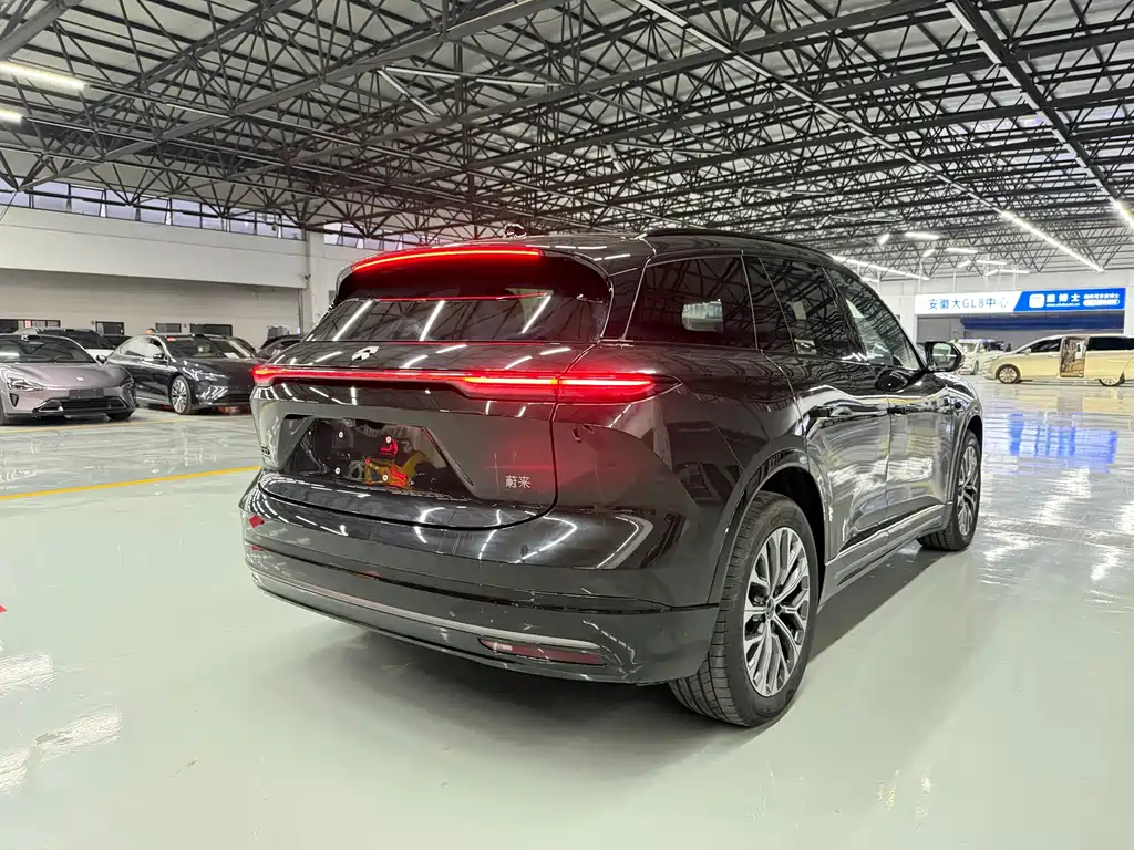 NIO ES6 — миниатюра 12