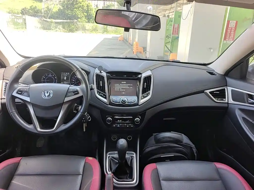 Changan Eado XT — миниатюра 10