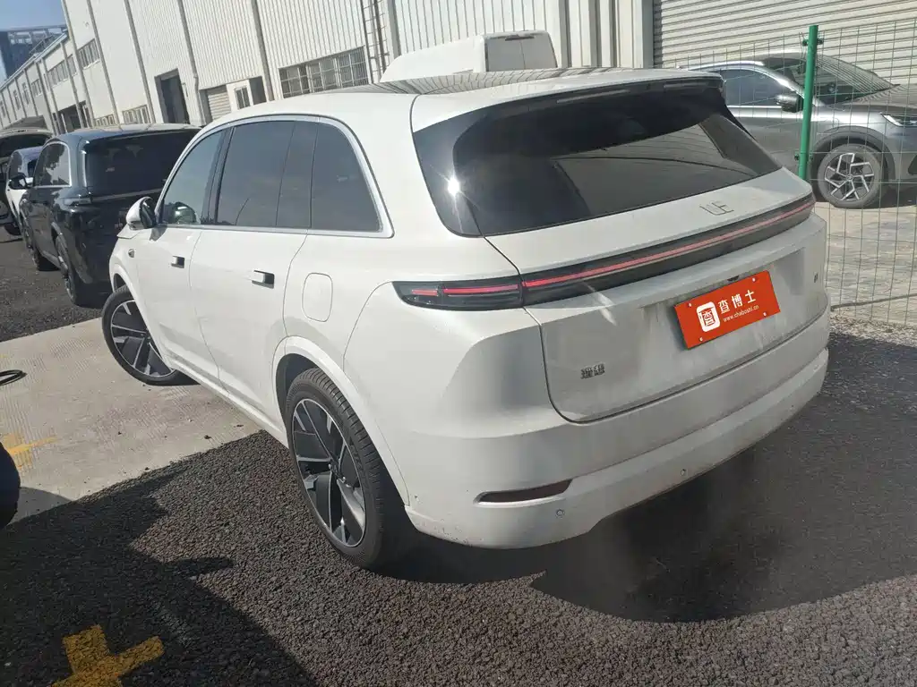 Li Auto IDEAL L7