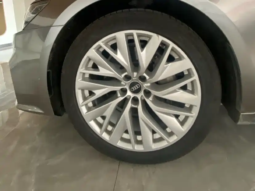 Audi A7L 2022 45 TFSI S-line