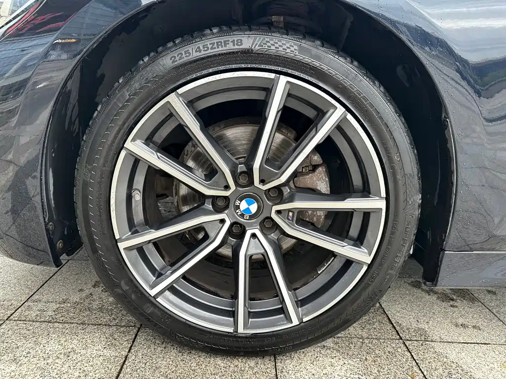 BMW 3 Series — миниатюра 27