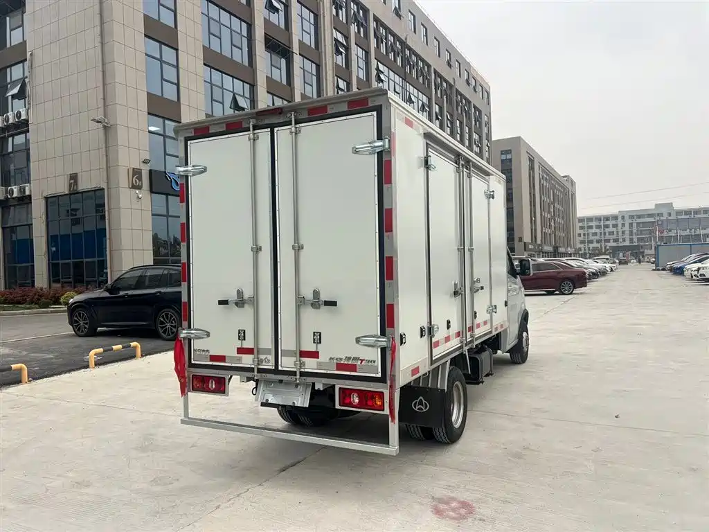 Changan T30 2023 1.6L CNG 3.6 Comfort DAM16KRC