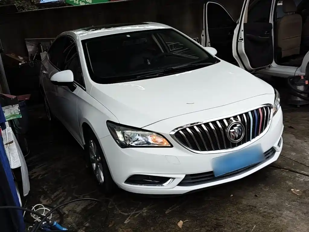Buick Verano — миниатюра 4