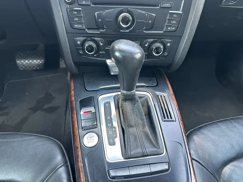 Audi A4L — миниатюра 10