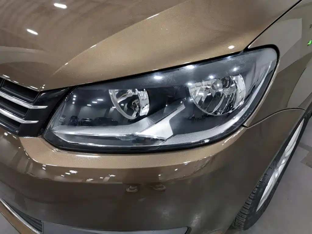Volkswagen Touran — миниатюра 7