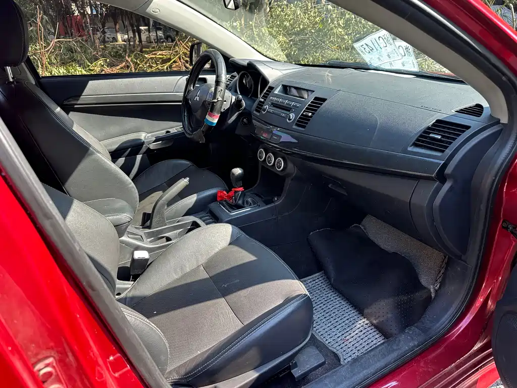Mitsubishi Lancer EX — миниатюра 15