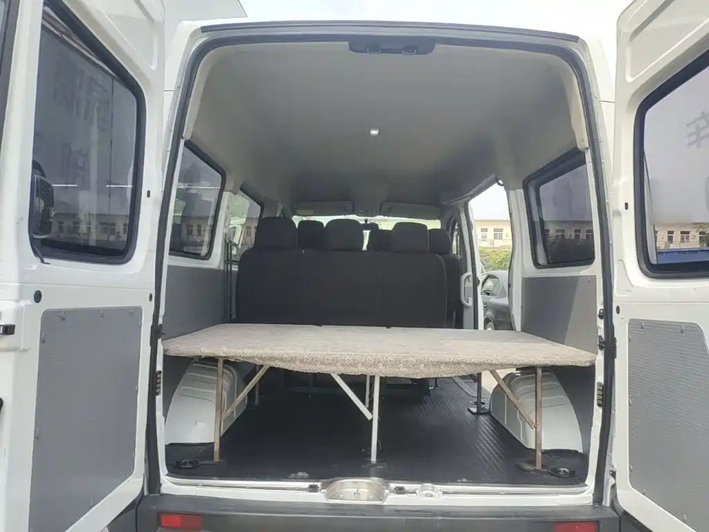 MAXUS V80 — миниатюра 19