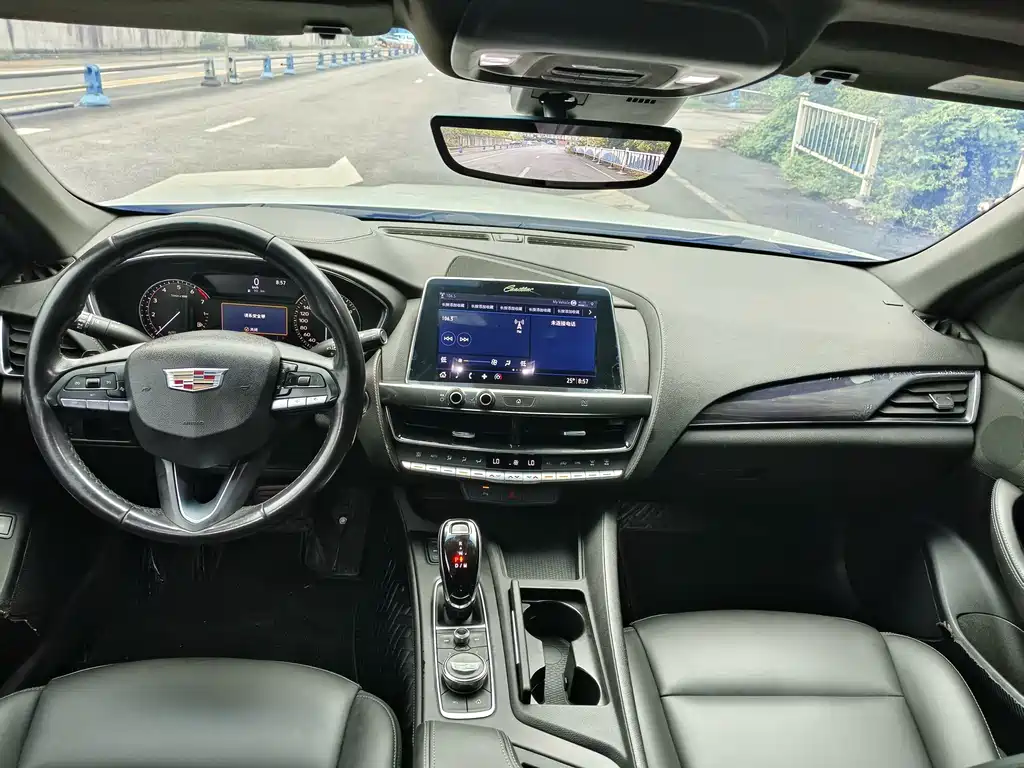 Cadillac CT5 2020 28T Fashion