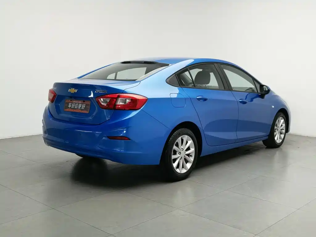 Chevrolet Cruze — миниатюра 2