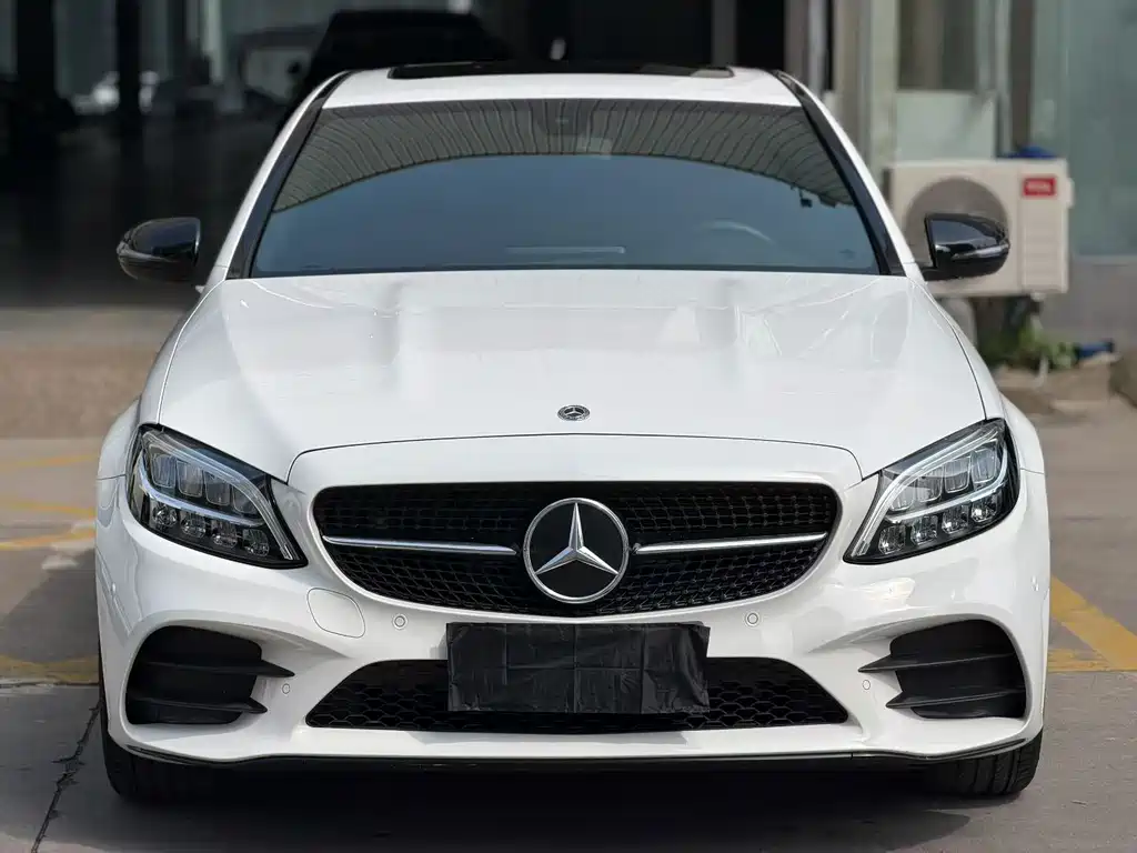 Mercedes-Benz C-Class — миниатюра 2
