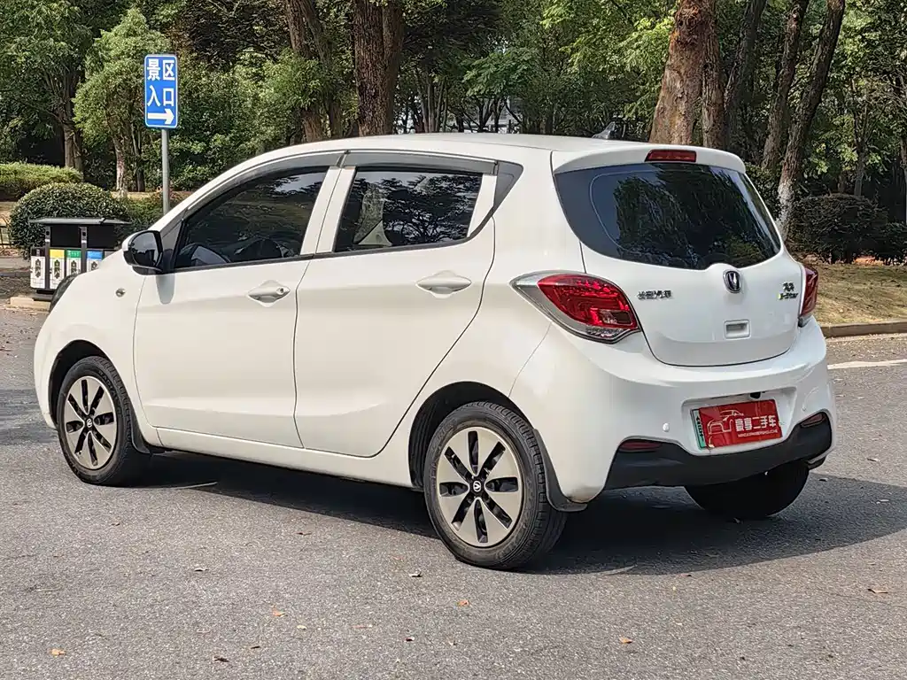 Changan Benben E-Star — миниатюра 11