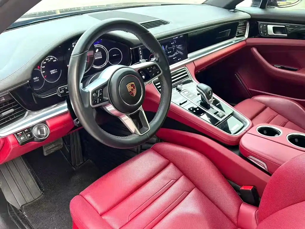 Porsche Panamera — миниатюра 4