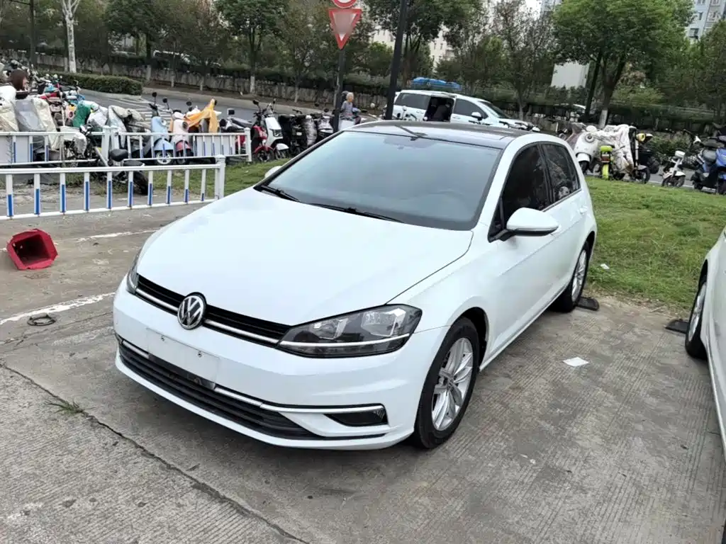 Volkswagen Golf — миниатюра 2