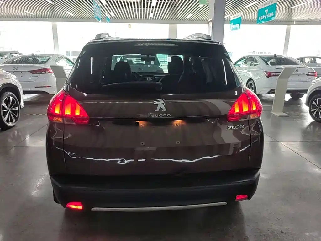 Peugeot 2008 — миниатюра 4