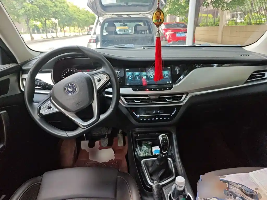 Changan CS35PLUS — миниатюра 10