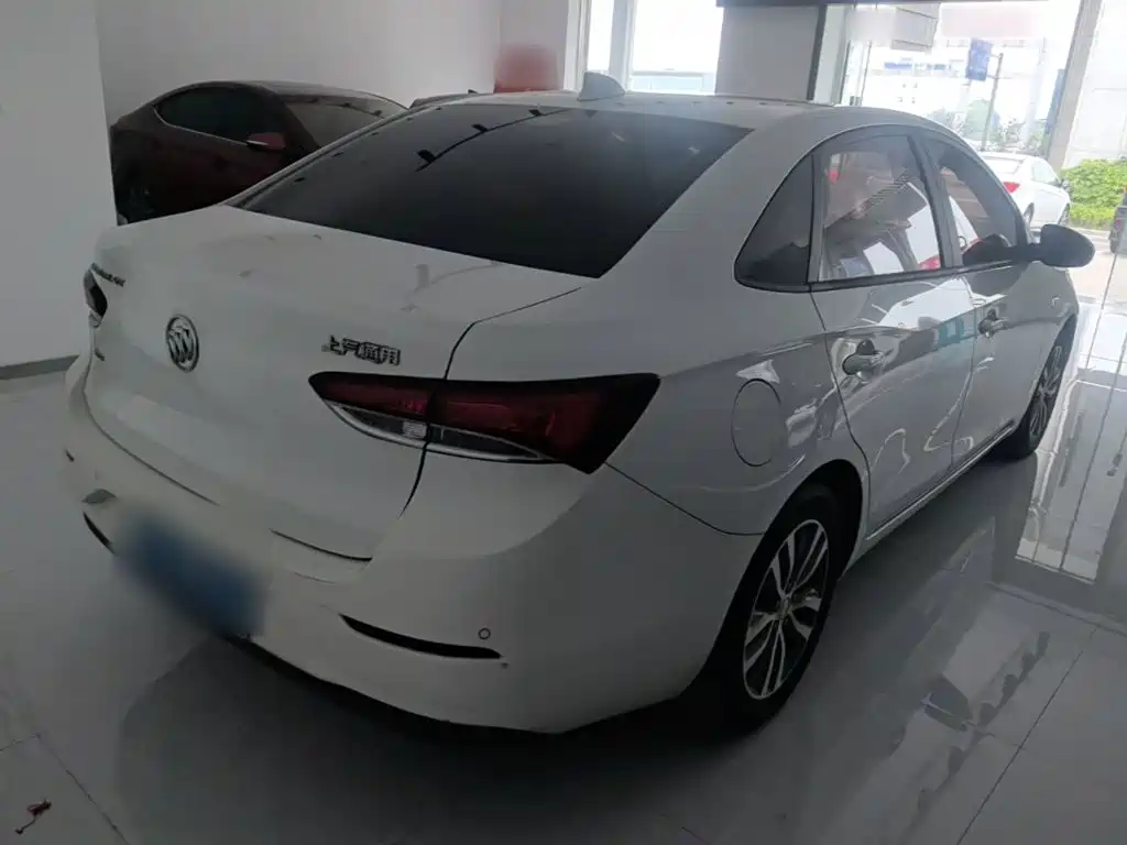Buick Excelle — миниатюра 7
