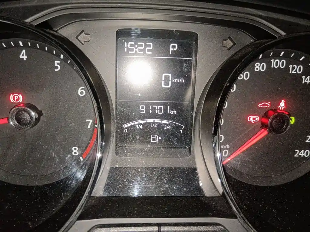 Volkswagen Lavida 2015 1.6L AT Comfort