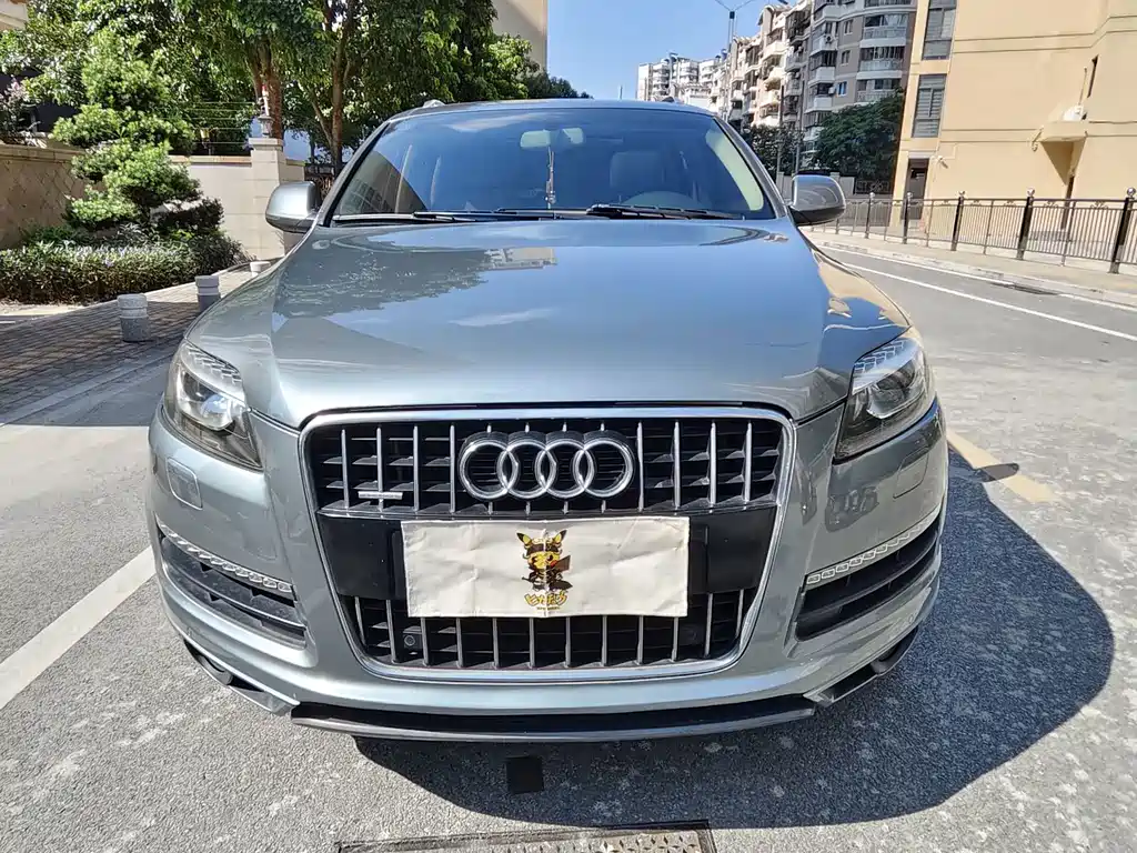 Audi Q7 — миниатюра 2