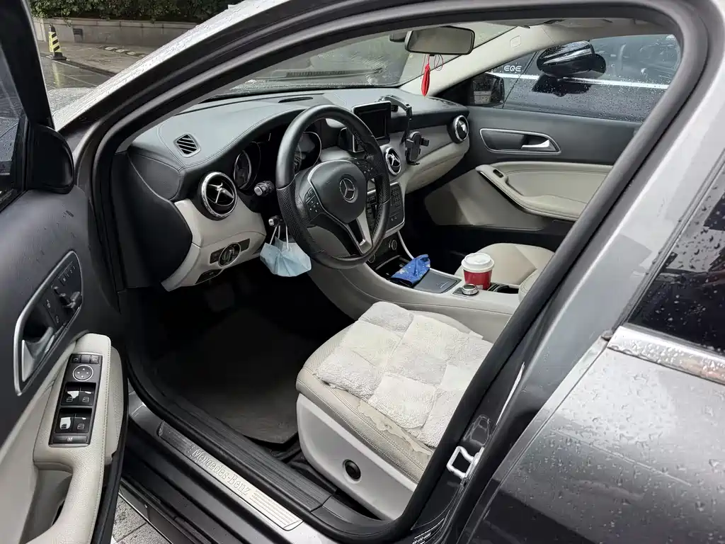 Mercedes-Benz GLA — миниатюра 12
