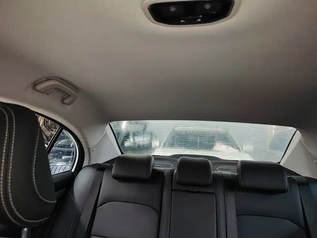 Geely Emgrand — миниатюра 18