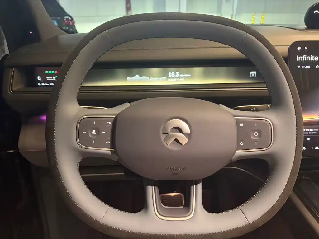 NIO ES8 — миниатюра 21