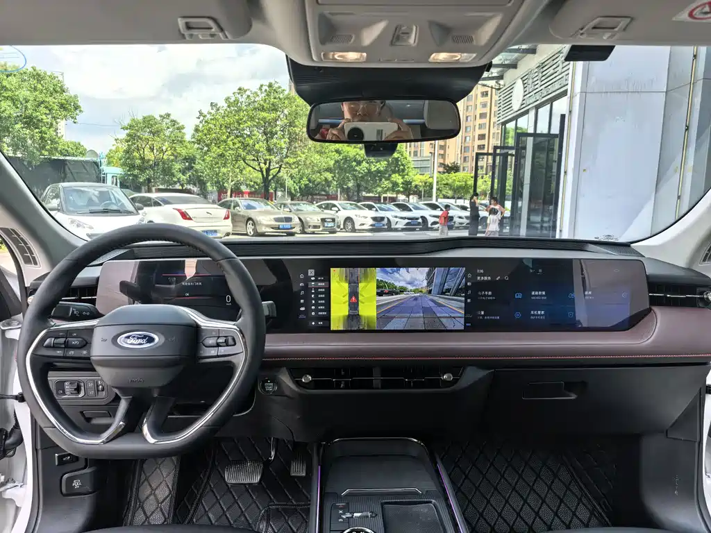 Ford Mondeo — миниатюра 10