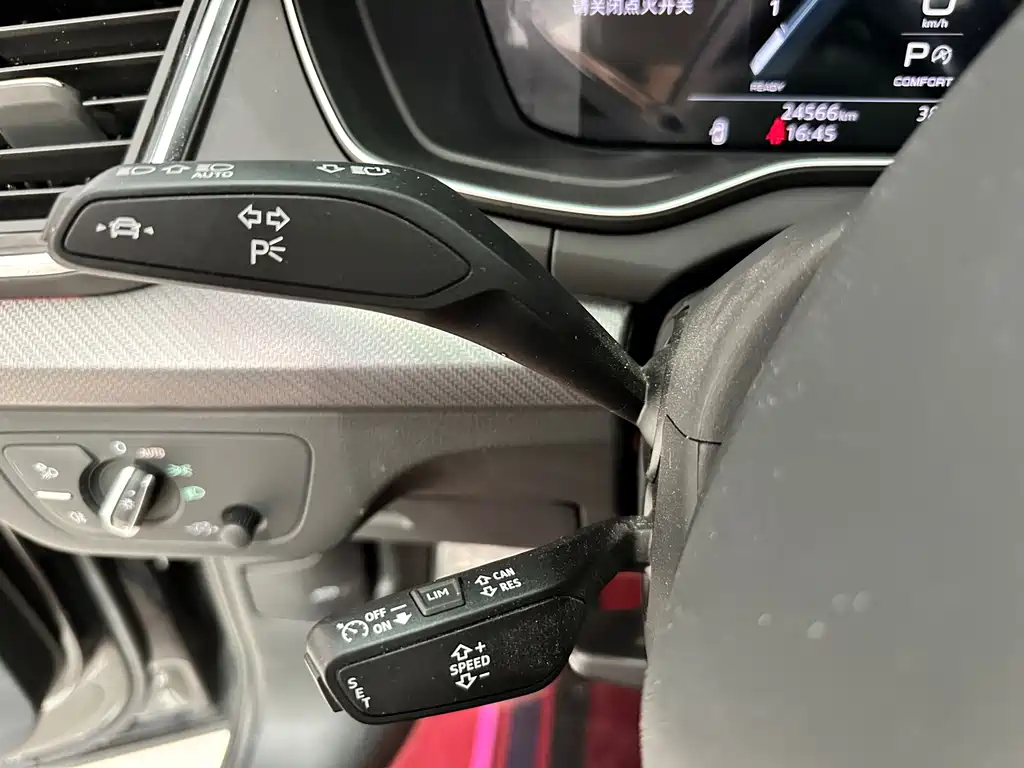 Audi Q5L — миниатюра 12