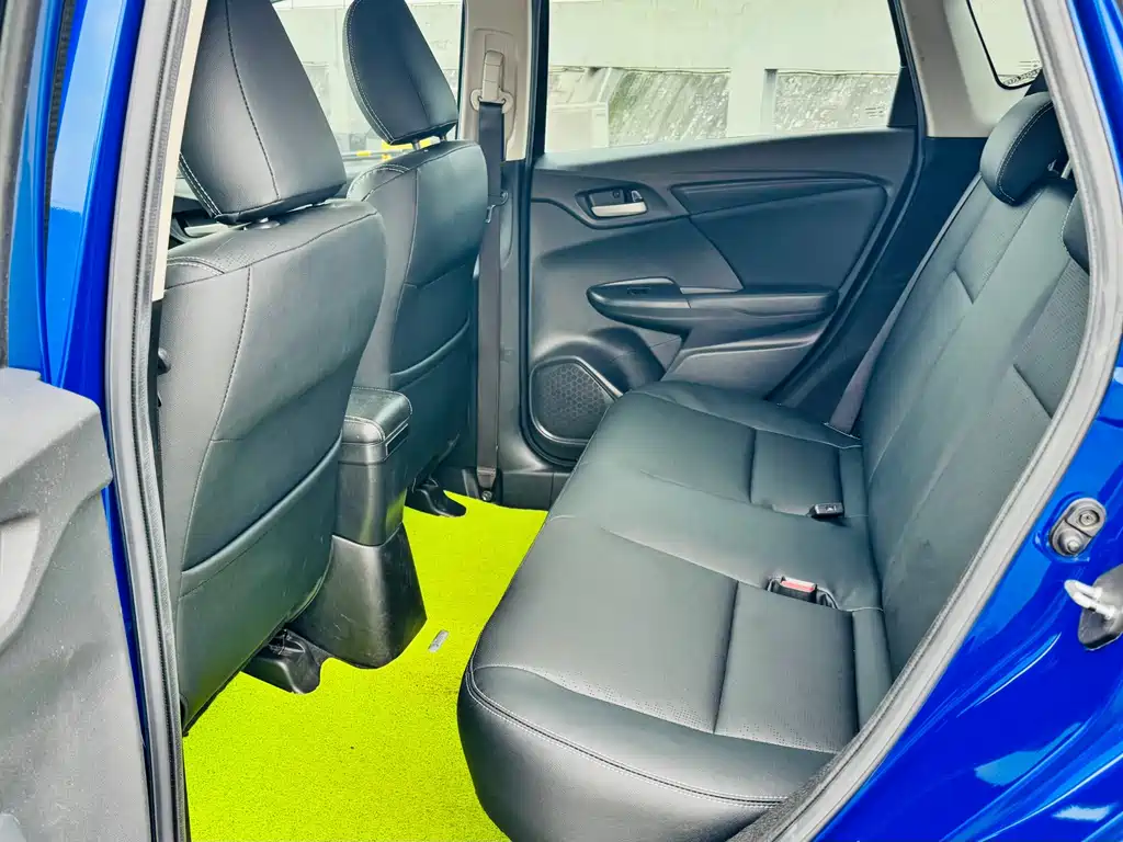 Honda Fit — миниатюра 11