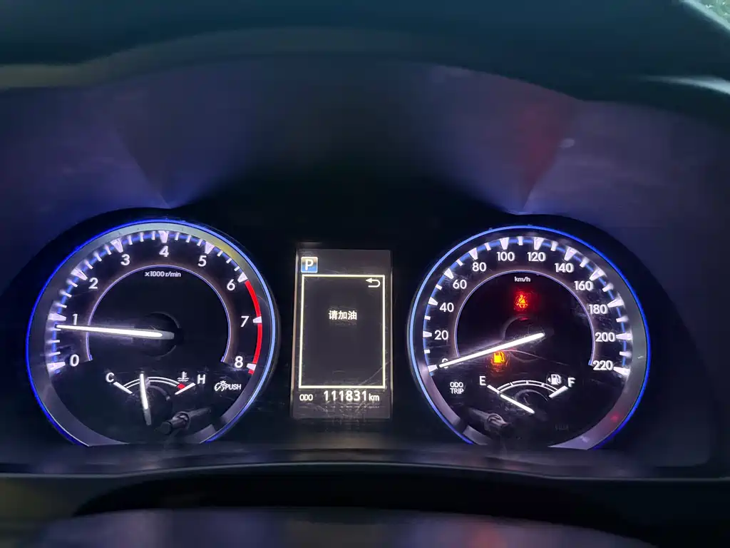 Toyota Highlander 2018 2.0T Luxury 7 мест V