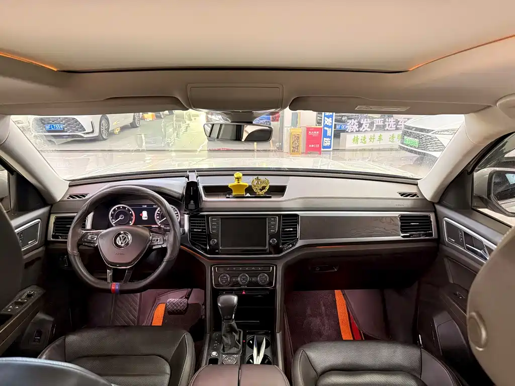 Volkswagen Teramont — миниатюра 8