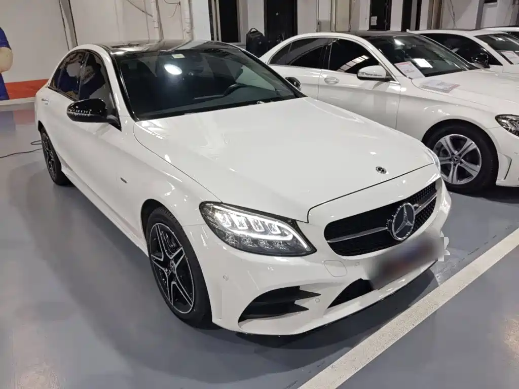 Mercedes-Benz C-Class — миниатюра 7