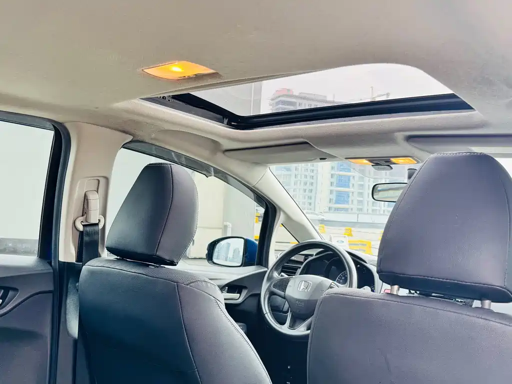 Honda Fit — миниатюра 14