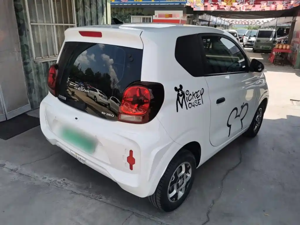 Roewe Clever — миниатюра 7