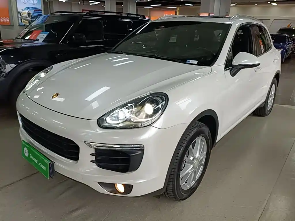 Porsche Cayenne — миниатюра 2