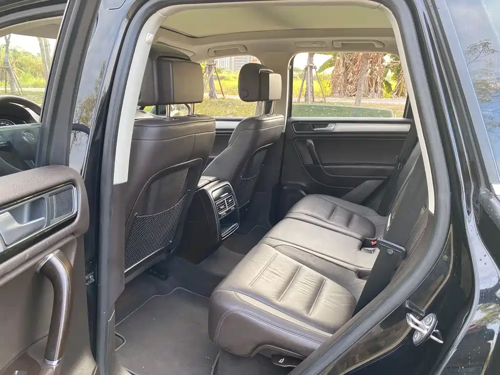 Volkswagen Touareg 2017 3.0TSI