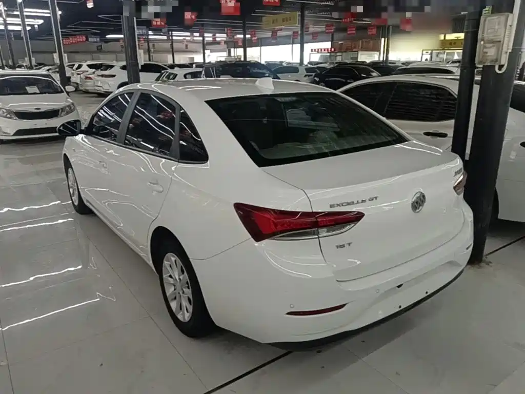 Buick Excelle — миниатюра 5