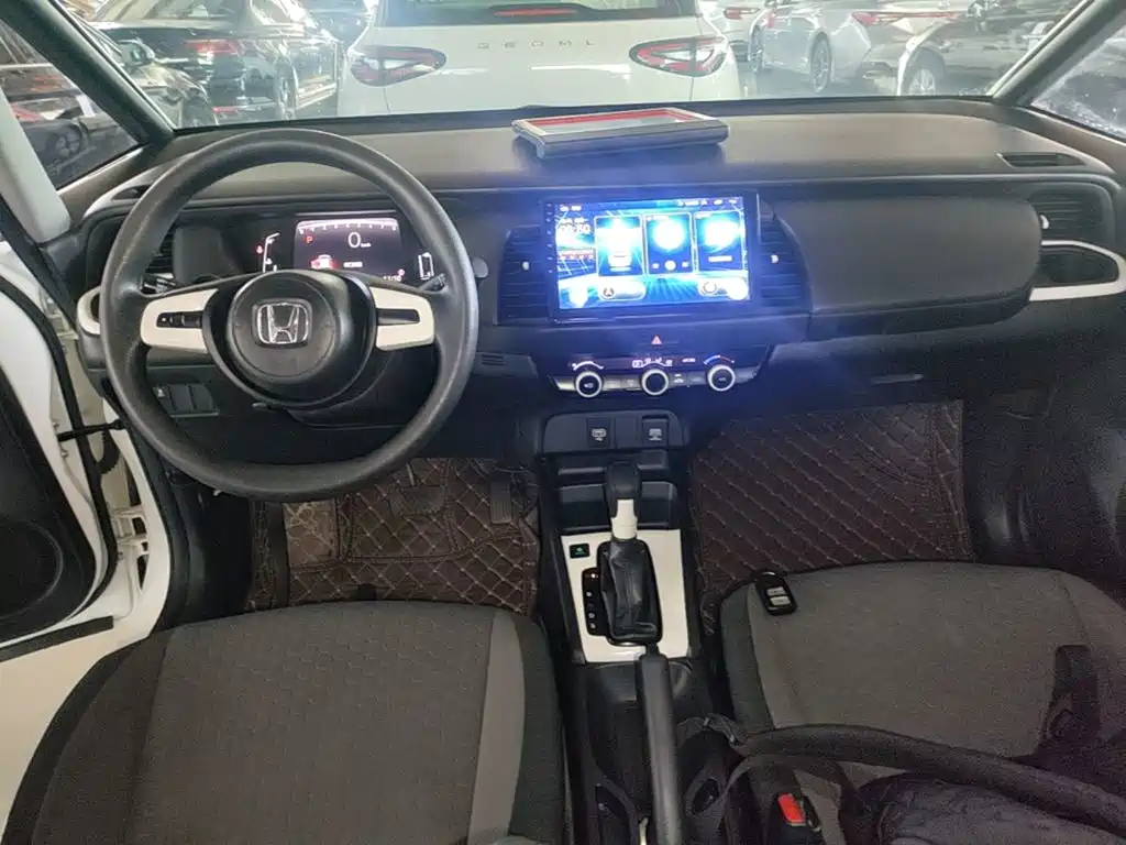 Honda Fit — миниатюра 10