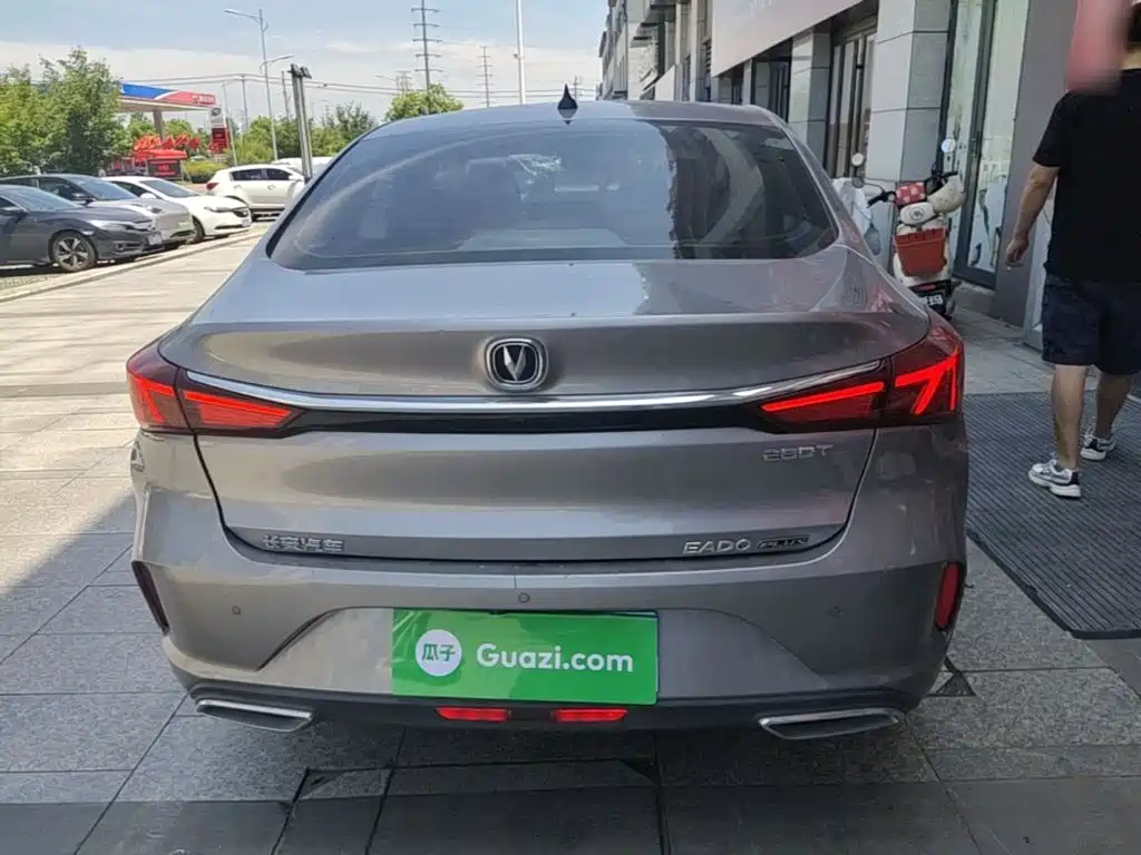 Changan Eado — миниатюра 6
