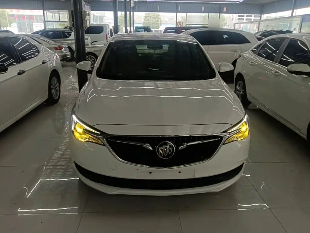 Buick Excelle — миниатюра 3